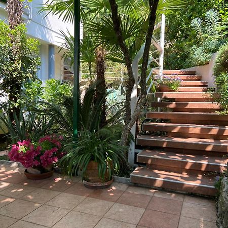 オパティヤSunny Gardenアパートメント エクステリア 写真